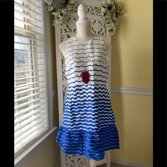 NWT AnnTaylor stripped dress with peplum hem Sizes 10p and 10. - Picture 5 of 13